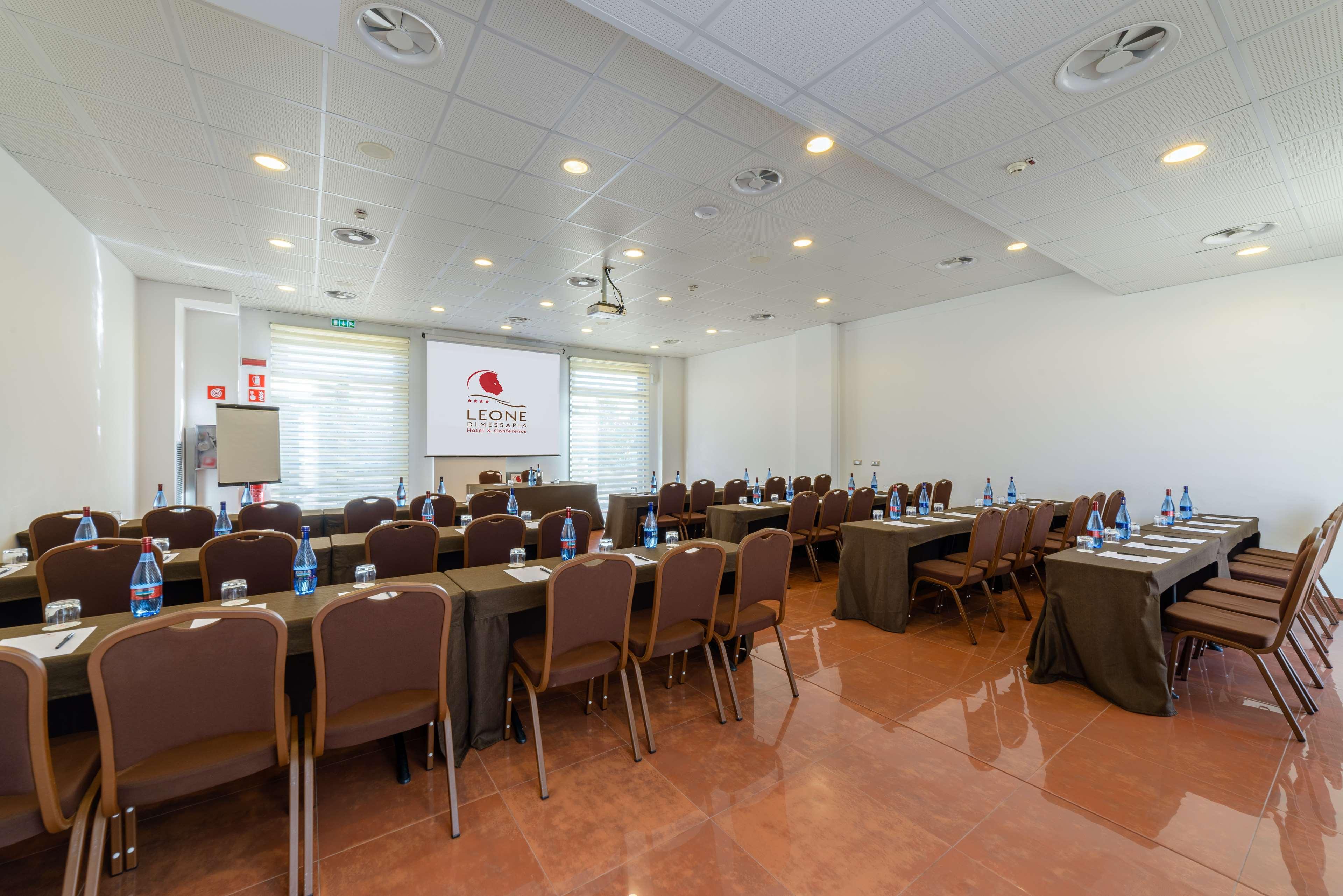 Best Western Plus Leone Di Messapia Hotel & Conference Лечче Екстер'єр фото