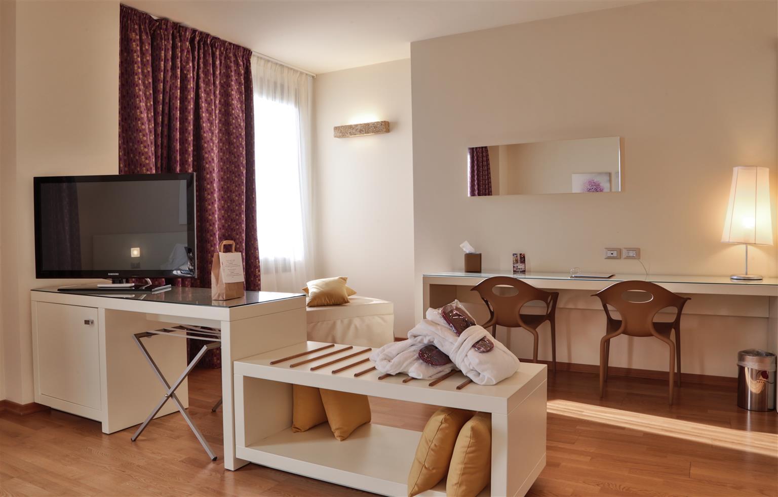 Best Western Plus Leone Di Messapia Hotel & Conference Лечче Екстер'єр фото